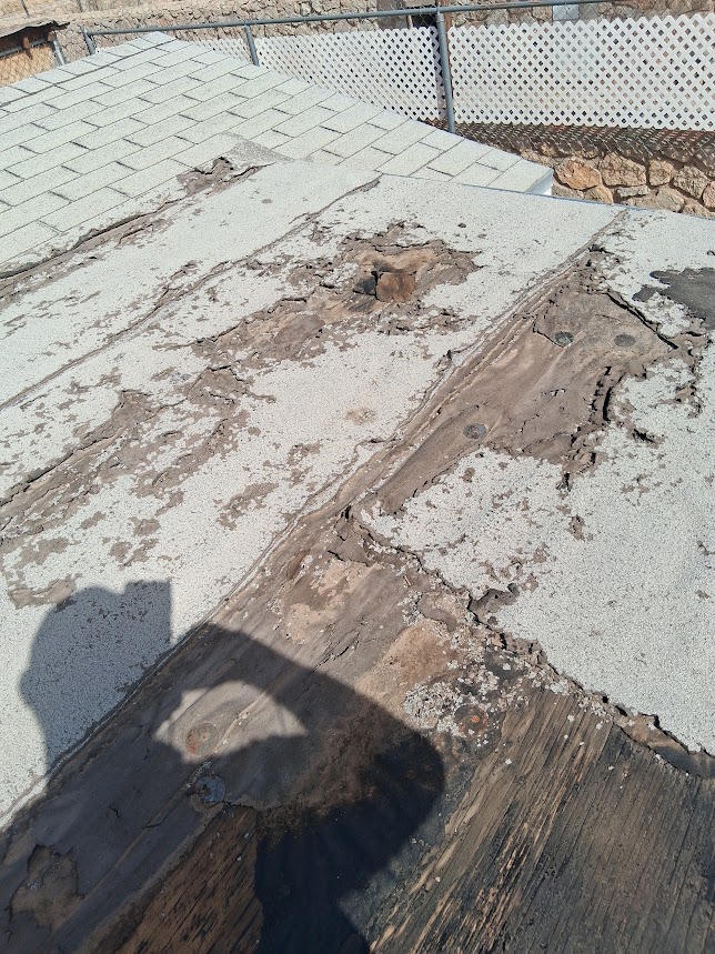 El Paso roof before replacement
